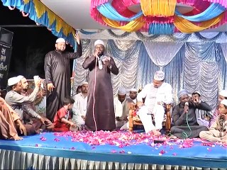 Kyu Kar Na Mere Dil Mai Ho Ulfat Rasool Ki By Farzand-e-Bilal Faruk Bhai Afriki part 1