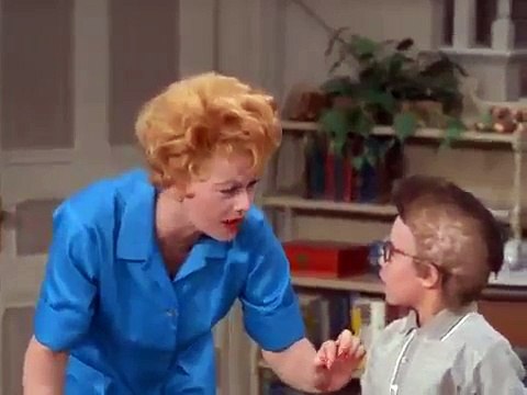 The Lucy Show S02E04 Lucy Gets Locked in the Vault,Tv series movies 2017