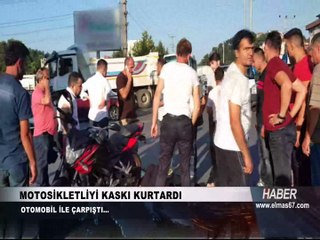 Motosikletliyi başındaki kaskı kurtardı...