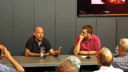 Germà Bel conversa amb els lectors a l’Espai VilaWeb