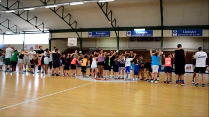 Basket en famille à l'Ecole du Limoges ABC en Limousin version danse