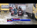 NET12 - Jalan Daan Mogot Raya tergenang air setinggi 60 cm akibat hujan deras