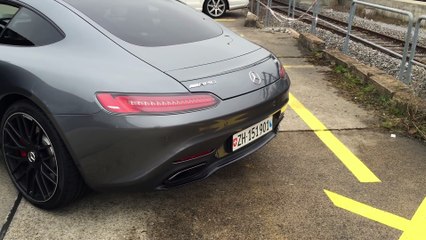 The Brand New Mercedes-Benz AMG GT-S - Loud Accelerations and Revs!