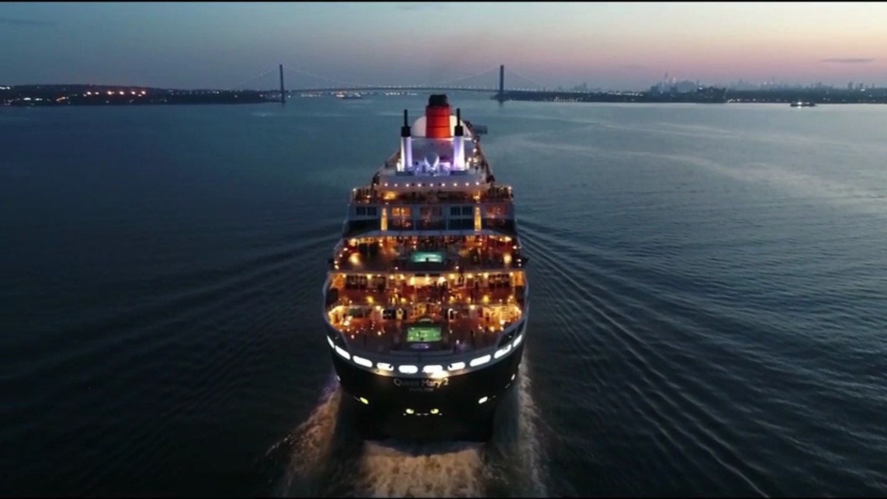 La majestueuse arrivée du Queen Mary 2 à New York