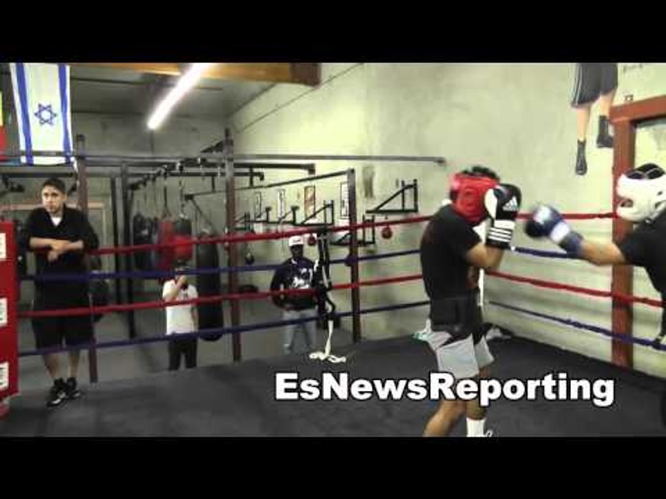 fan comes to oxnard from germany EsNews Boxing