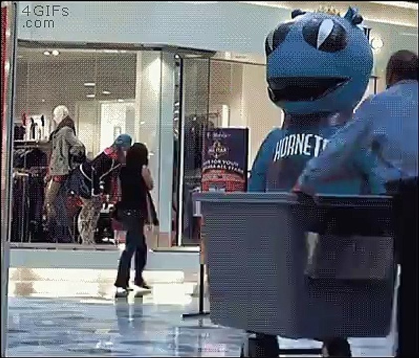 #Mascote