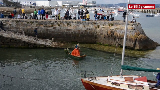 Construction navale. Douarnenez met à l'eau Louarn ru, le premier sampan breton