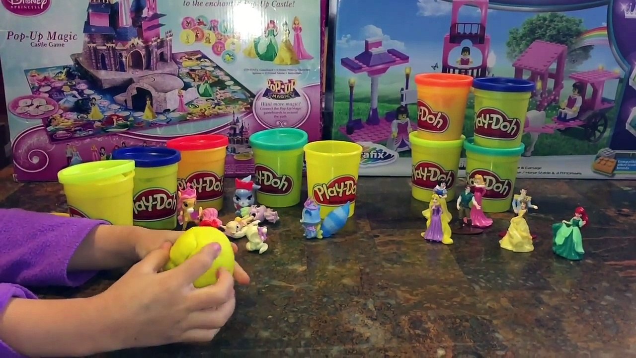 Whisker Haven Palace Pets Pop and Stick Blind Bags