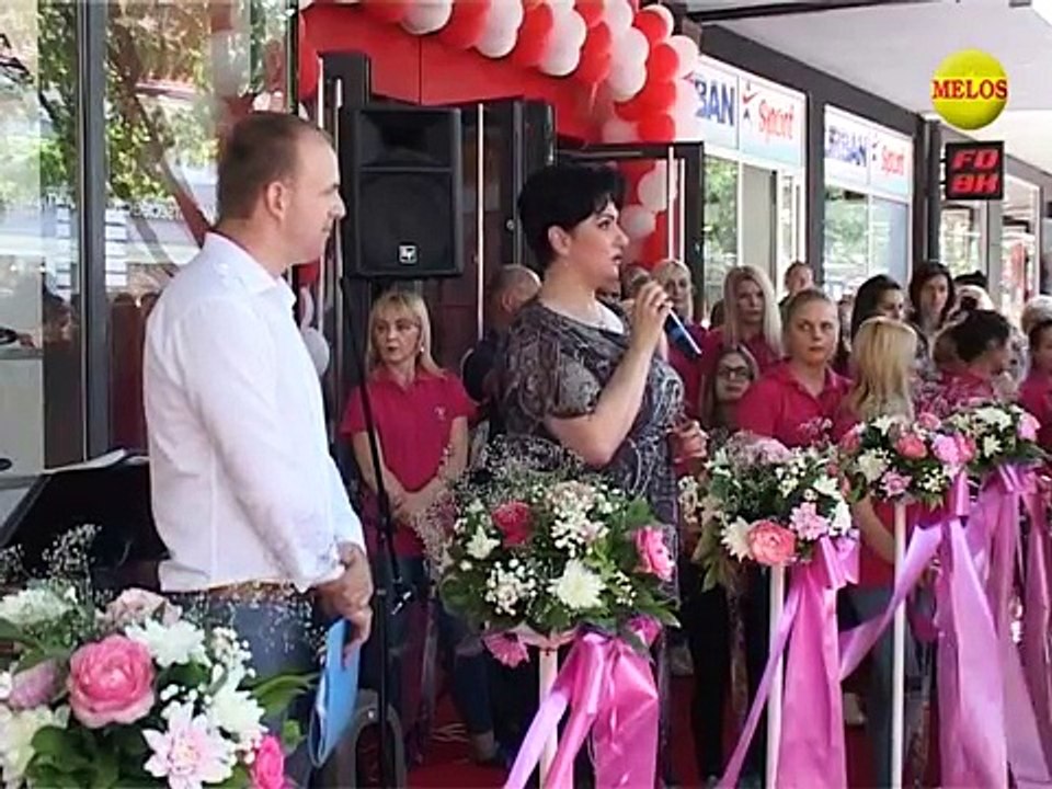HIT NA INTERNETU - lokalni SNS funkcioneri SVEČANO otvaraju KINESKU RADNJU