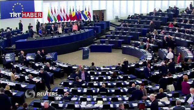 'AB'de vize kolaylığı olmayan tek ülke Türkiye, bu AB'nin ayıbı'