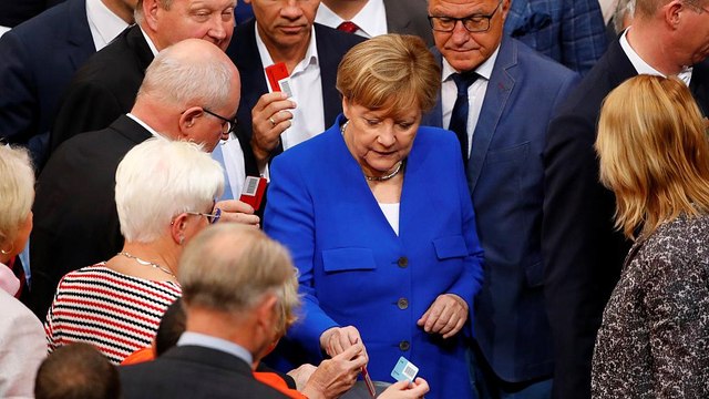 Germania: il Bundestag approva i matrimoni gay