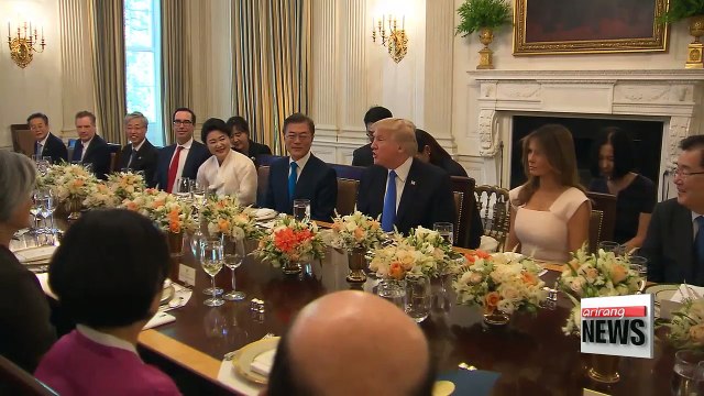 Presidents of South Korea, U.S. discuss new trade deal over Bibimbap dinner at White House