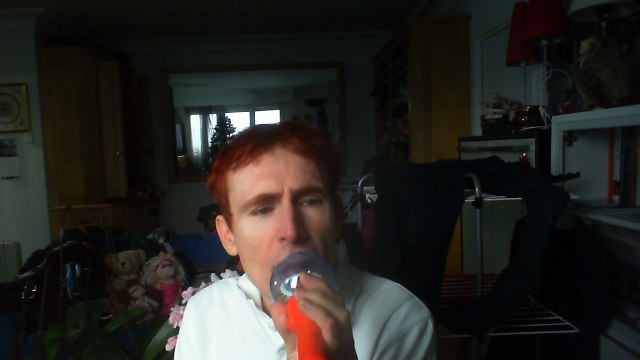 Wiwi égratigne Saint Sébastien d'Arielle Dombasle & Philippe Katerine