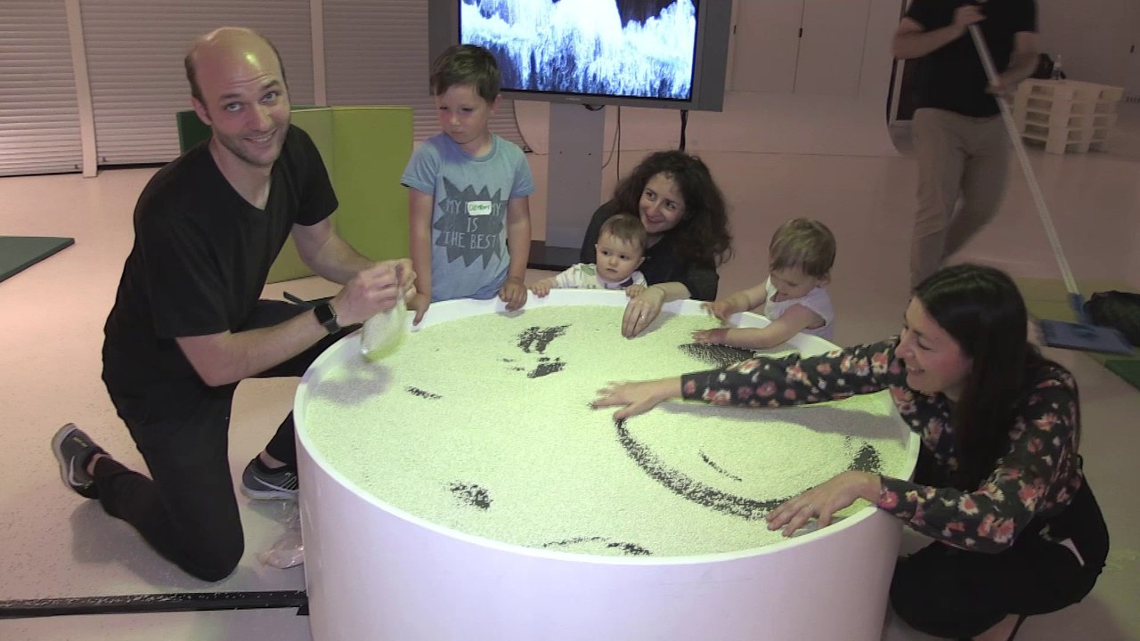 IRCAM/Manifeste 2017 : Tapioca, plumes et capteurs pour les enfants avec Matthieu Savary, Emmanuelle Lizère et Brendan MacFarlane