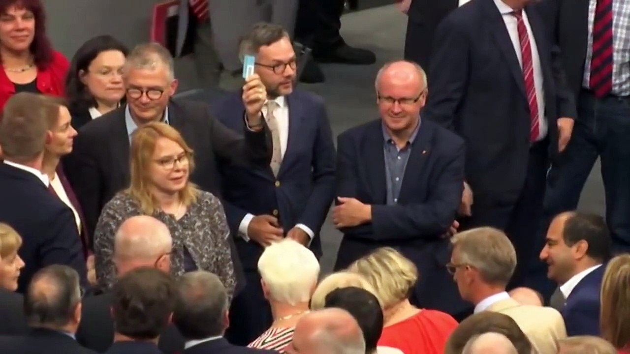 German parliament votes to legalise same sex marriage