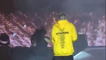 Justin Bieber throws his Yeezys into the crowd at German concert