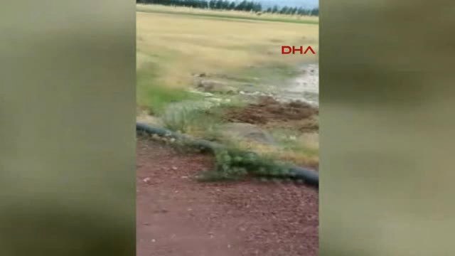 Van Muradiye'de Yağmur Sele Neden Oldu