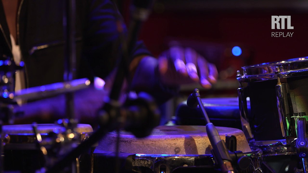 Jain - Heads Up (Live) - Le Grand Studio RTL