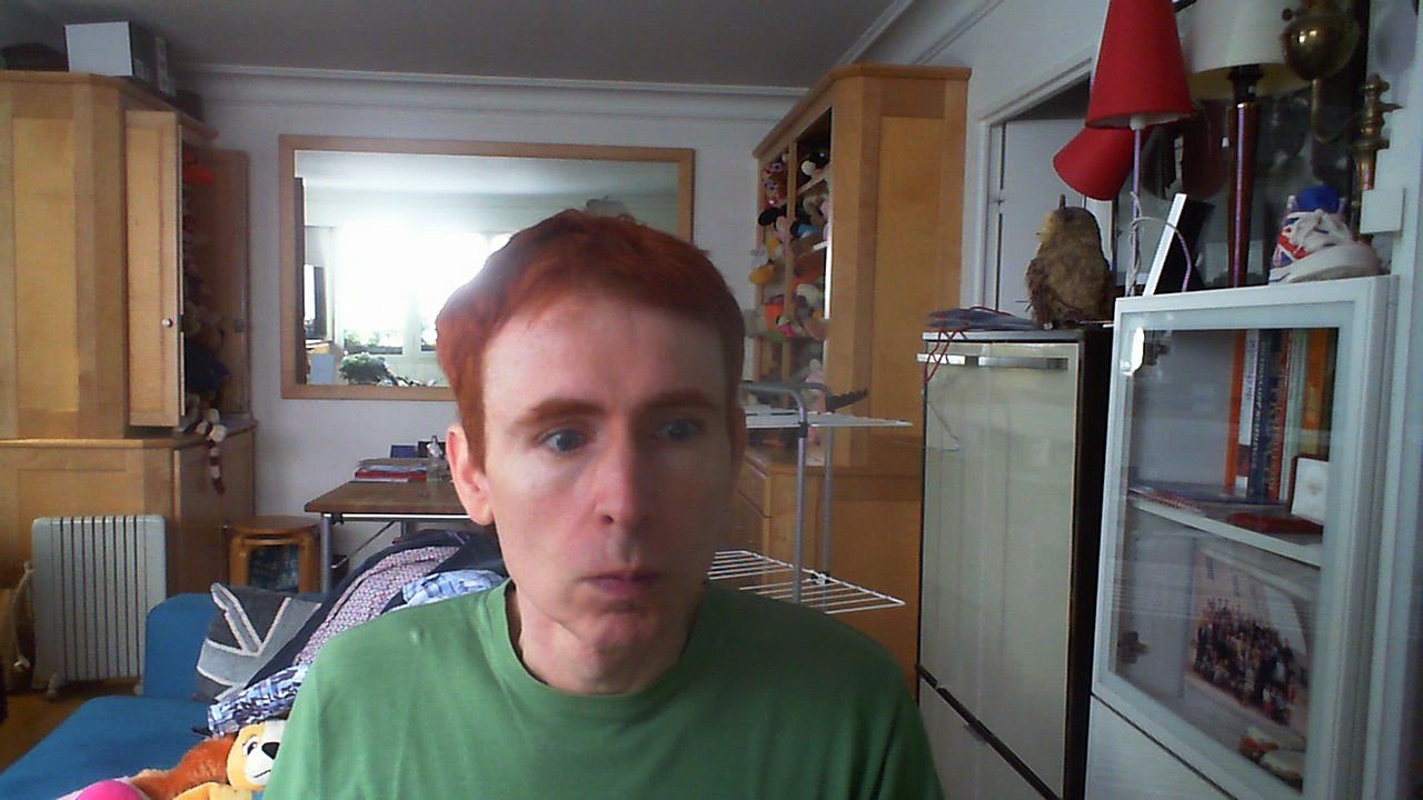 Wiwi égratigne "la samba des rigolos" des Tontons Rigolos