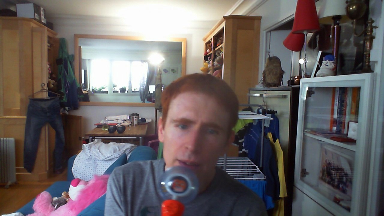 Wiwi égratigne "on silent wings" de Tina Turner & Sting