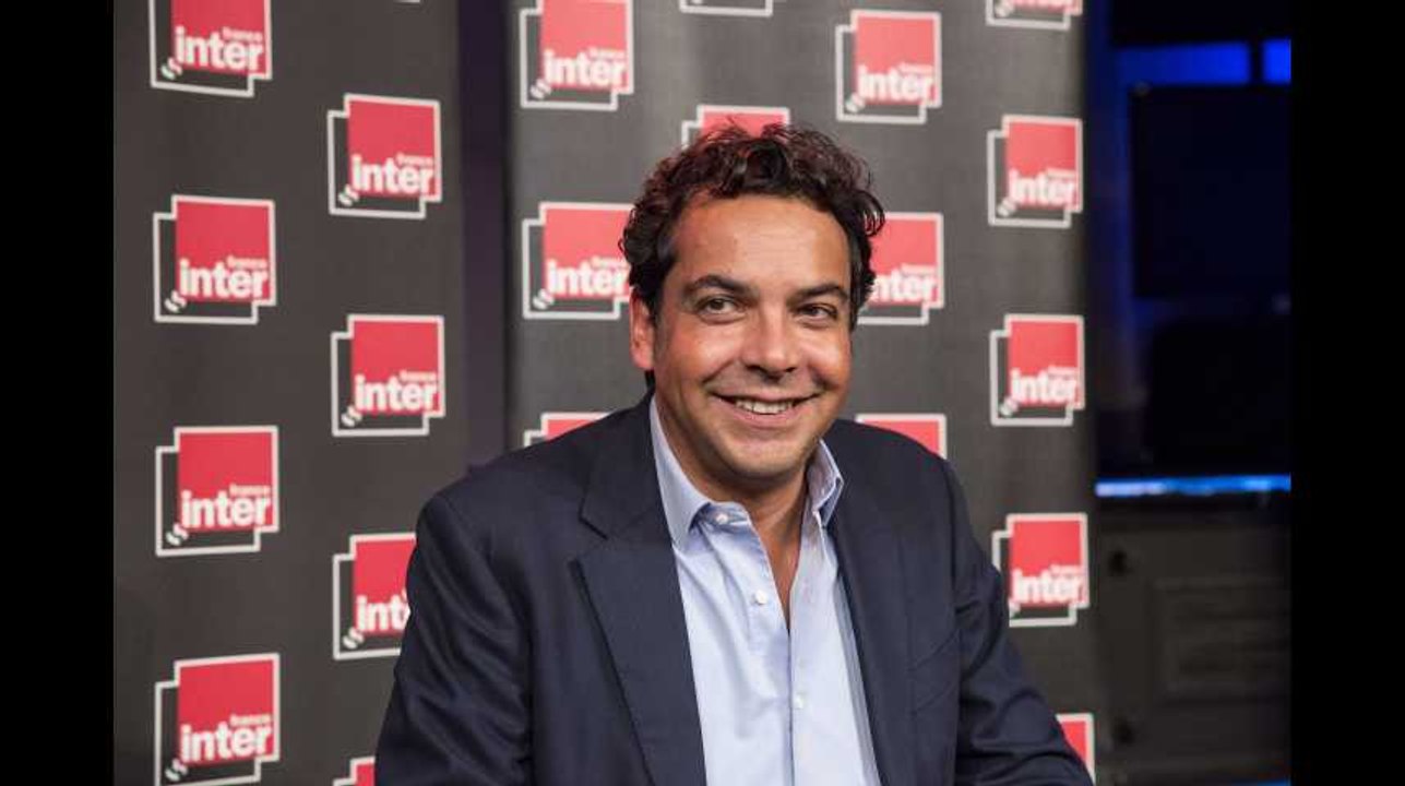 Patrick Cohen fait ses adieux à la radio France Inter et il fond en larmes !