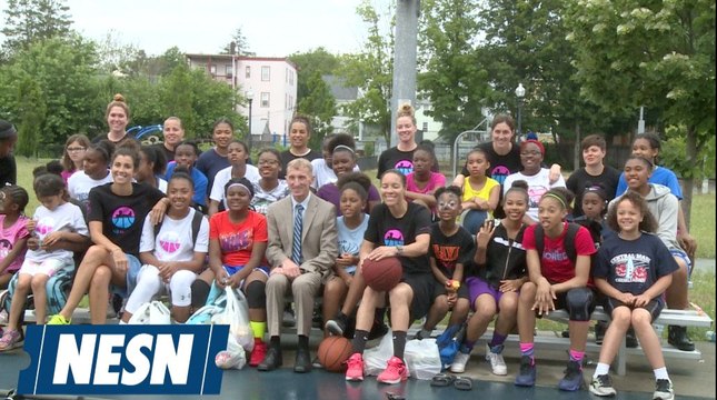 Boston PD Connects With Community At Girls Basketball Clinic - YouTube