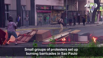 Protesters block Sao Paulo roads
