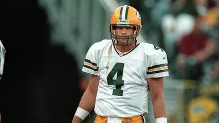 Favre: Happy to groom Mahomes... but not right now