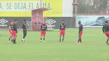 "El Tigre" Gareca afirma que Perú tiene todo para llegar al Mundial