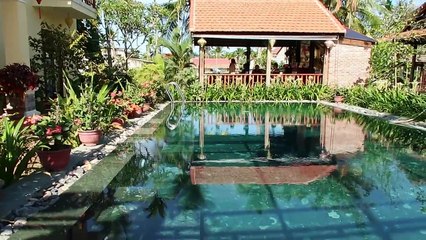 Crying Babies KIDNAPPED by EVIL DUCK! Bad Silicone Baby Doll Fun