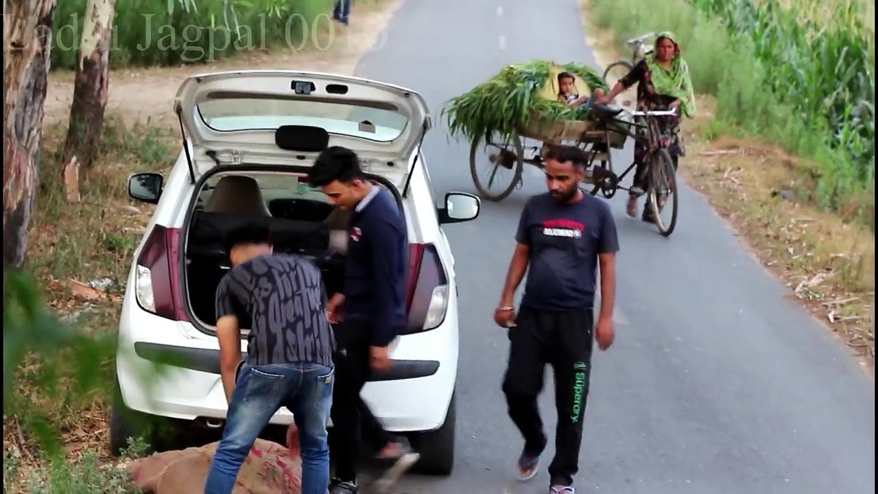 Değil Dinchak pooja gibi en son komik video | ceset Şakası | Komik Hint video | Pyscho prank |  - Latest funny video | Dead body Prank | Funny indian video | Pyscho prank | Not like Dinchak pooja