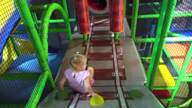 Скай Щенячий Патруль и Настя играют на детской площадке Paw Patrol play on the playground
