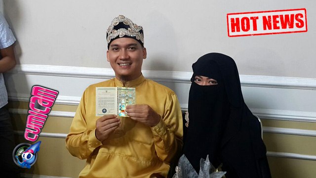 Hot News! Tiga Bulan Kenal, Ini Alasan Egi John Nikahi Wanita Bercadar - Cumicam 01 Juli 2017