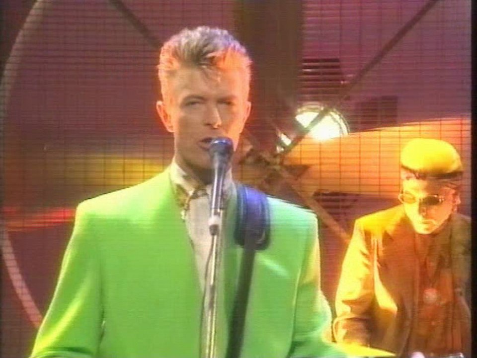 Tin Machine "You Belong In Rock 'N' Roll" T. Wogan Show 14 August 1991