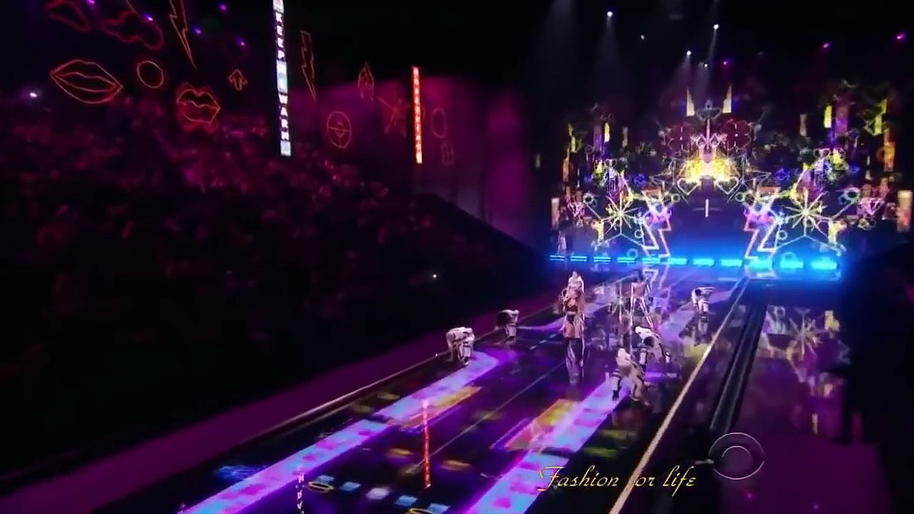 Best Of Vocal Deep House & Chill Out Tropical House Mix 2017 (Victoria's Secret Fashion Show) 720p