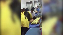 Cường ngáo đi viện bị tiêm khóc như bò rống đây