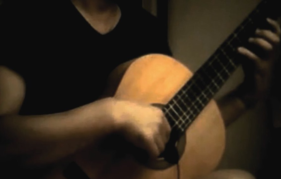 Chromatic Fantasy (BWV903 Excerpt) on a Flamenca Blanca - 3 months