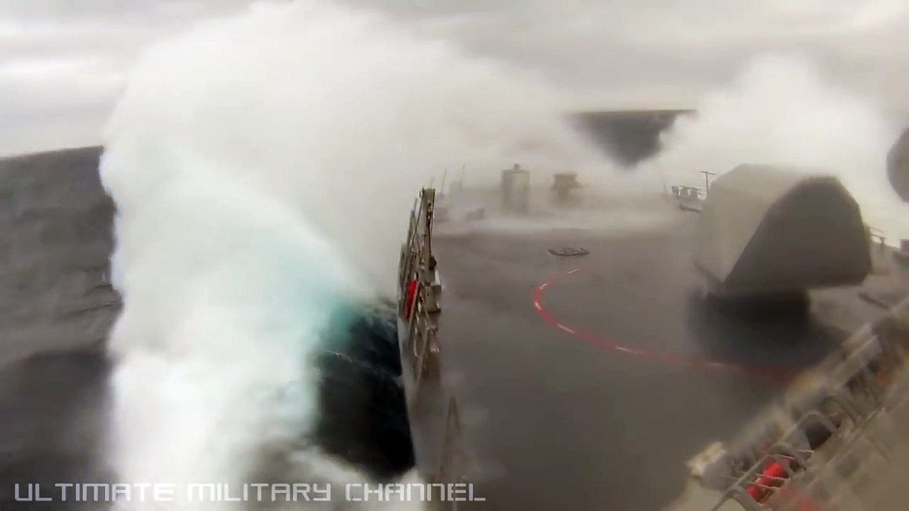 U.S. Navy ship (LCS) encounters HEAVY ROUGH WEATHE US EAST  China  Se