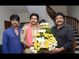 Скачать видео: Pawan Kalyan Meets Chiranjeevi & Ram Charan Over Bruce Lee Success