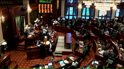 Illinois Heads Into Third Year Without Budget After State Lawmakers Miss Deadline
