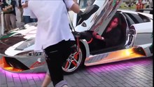 Chrome Lamborghini
