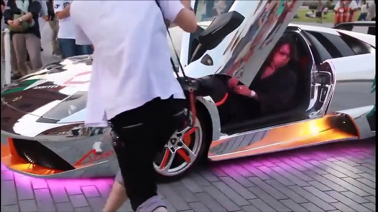 Chrome Lamborghini