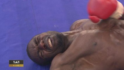 Boxe - Réunion d'Evian-Les-Bains - Mickaël Diallo met KO Bernard Donfack et reste invaincu
