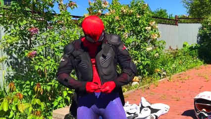 SpiderMan bought a Motorcycle Yamaha and Started RACE MOTOCROSS VS Batman! Real Life Super