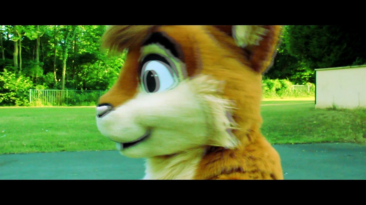 Smartis clip music "Tropique"