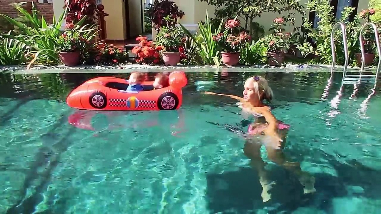 Crying Babies KIDNAPPED by EVIL DUCK! Bad Silicone Baby Doll Fun