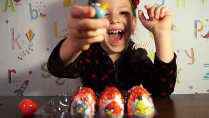 Download Video: Enojado aves huevos huevos huevos sorpresa Kinder huevos sorpresa en el bords Ingres de dibujos animados, unboxing