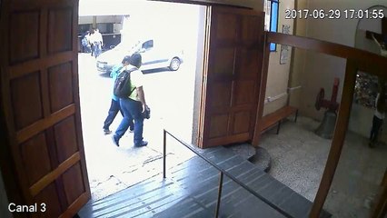 brutal agresión que sufrió una joven por un desconocido en parroquia de Arica