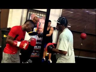 Guillermo Rigondeaux  vs joseph agbeko dev 7 on HBO EsNews Boxing