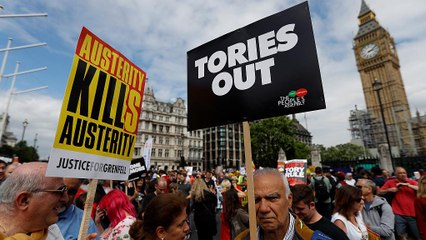 UK: Thousands join anti-government protest